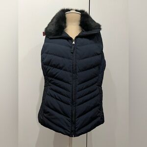 NWT Talbot’s down vest, Navy with detachable collar. Size Large